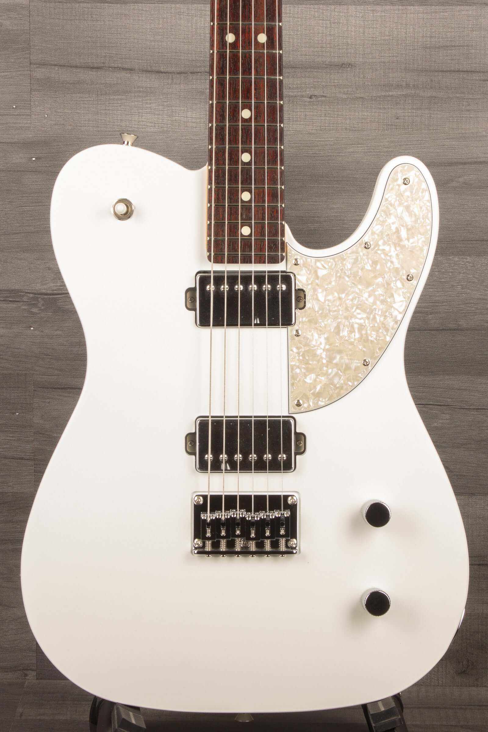 Fender Made in Japan Elemental Telecaster®, Rosewood Fingerboard, Nimbus White