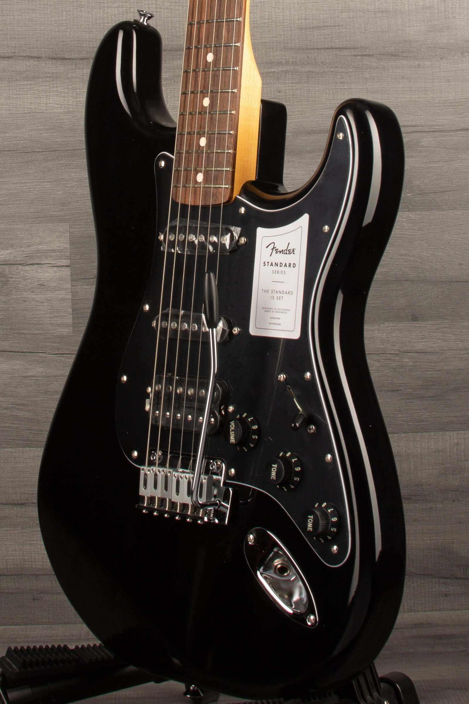 Fender Standard Stratocaster® HSS, Laurel Fingerboard, Black Pickguard, Black