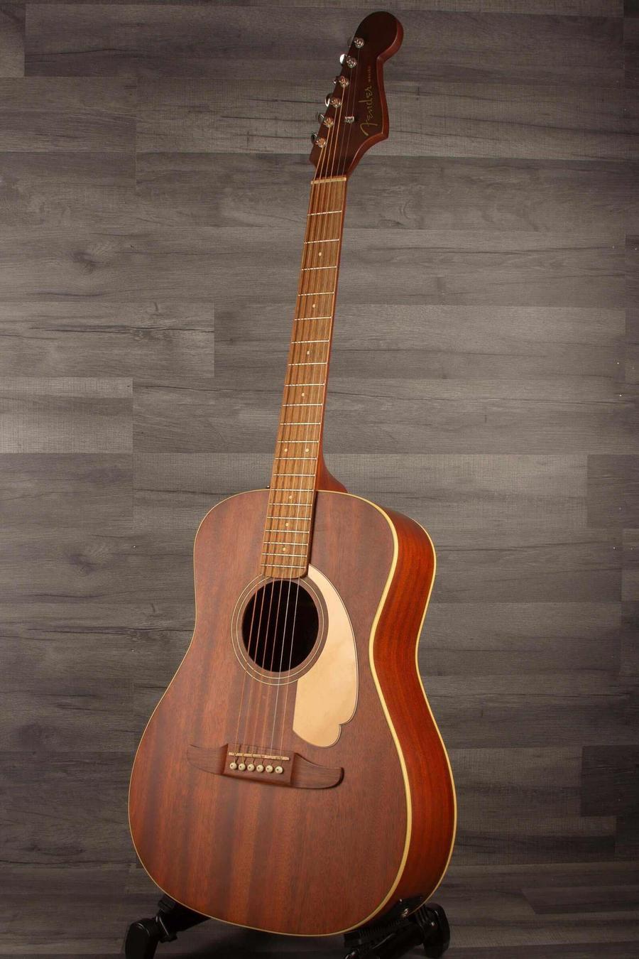 Fender Malibu Player special All mahogany guitar with warm, articulate resonance for stage and studio.