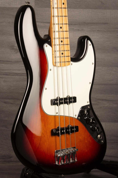 Fender Player Jazz Bass Guitar, Maple neck, 3 tone sunburst with a sleek design and excellent craftsmanship.