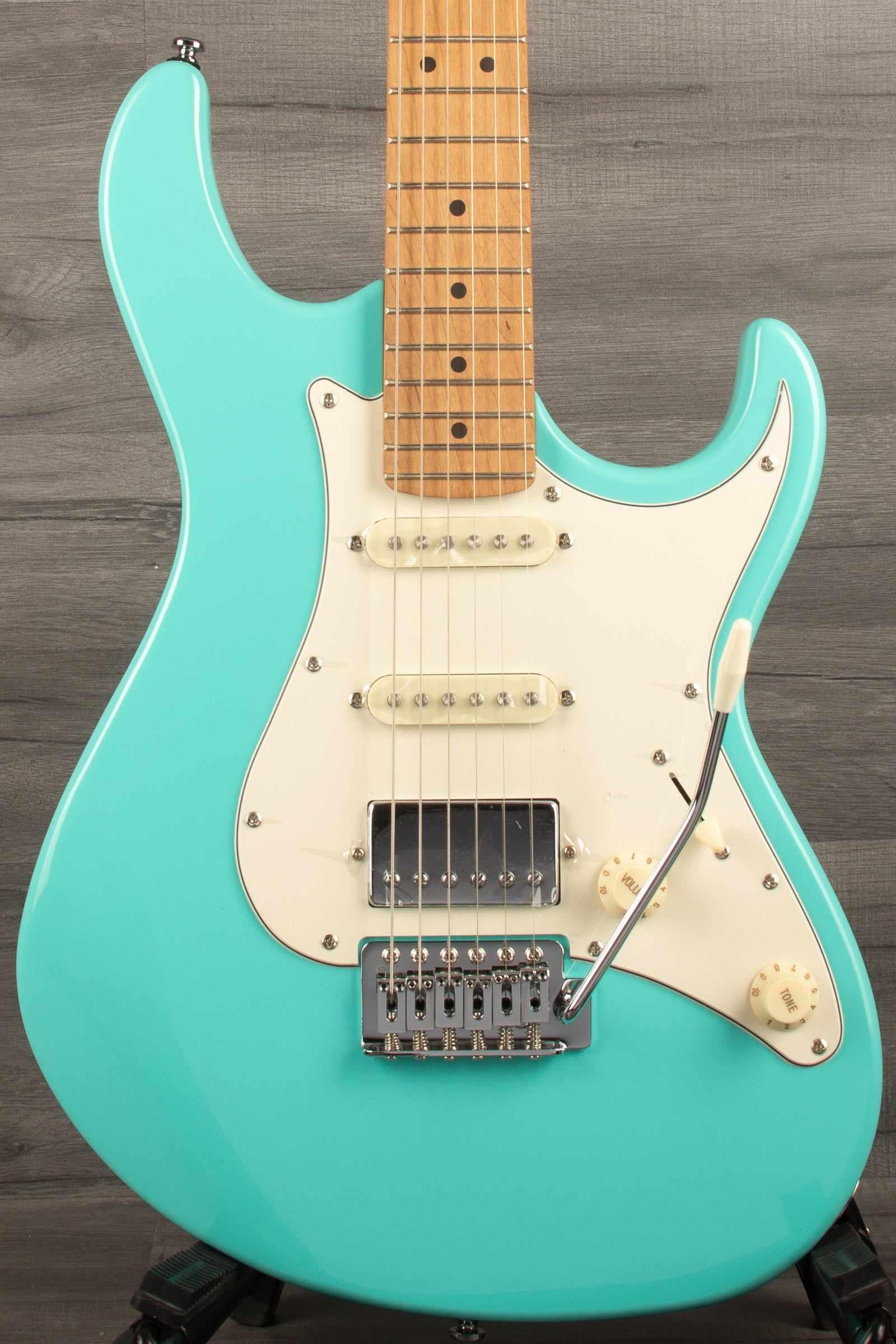 Cort G200SE SFG | Cort G200SE Seafoam Green - MusicStreet