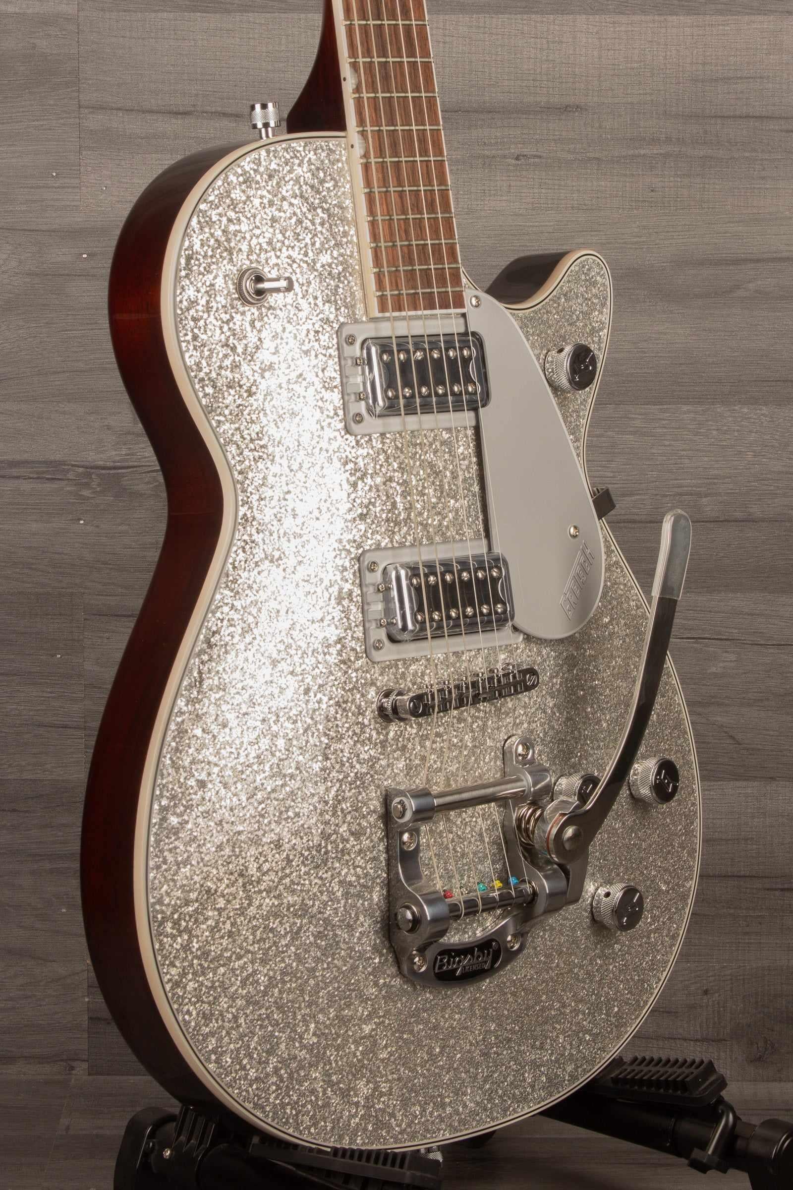 B Stock Gretsch G5230T Electromatic Sparkle Jet with Bigsby in Silver Sparkle finish, showing lacquer crack.