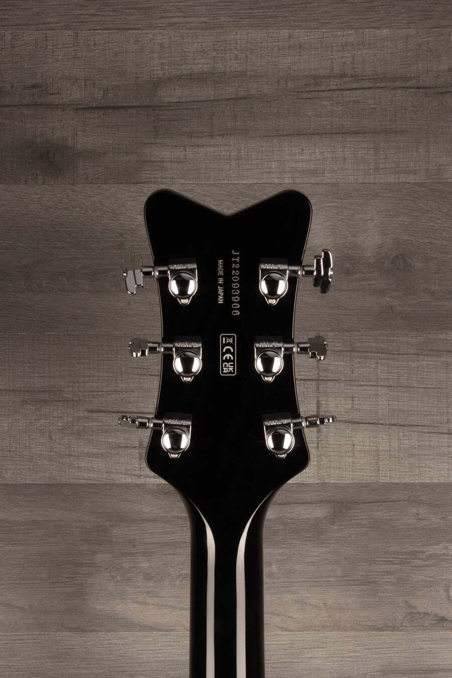 G6636TSL Players Edition Silver Falcon™ Hollow Body Electric Guitar with String-Thru Bigsby® - Black