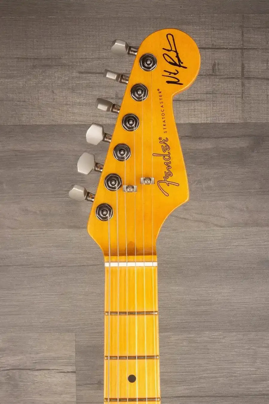Fender Nile Rodgers Hitmaker Stratocaster® Electric Guitar, Maple Fingerboard - Olympic White
