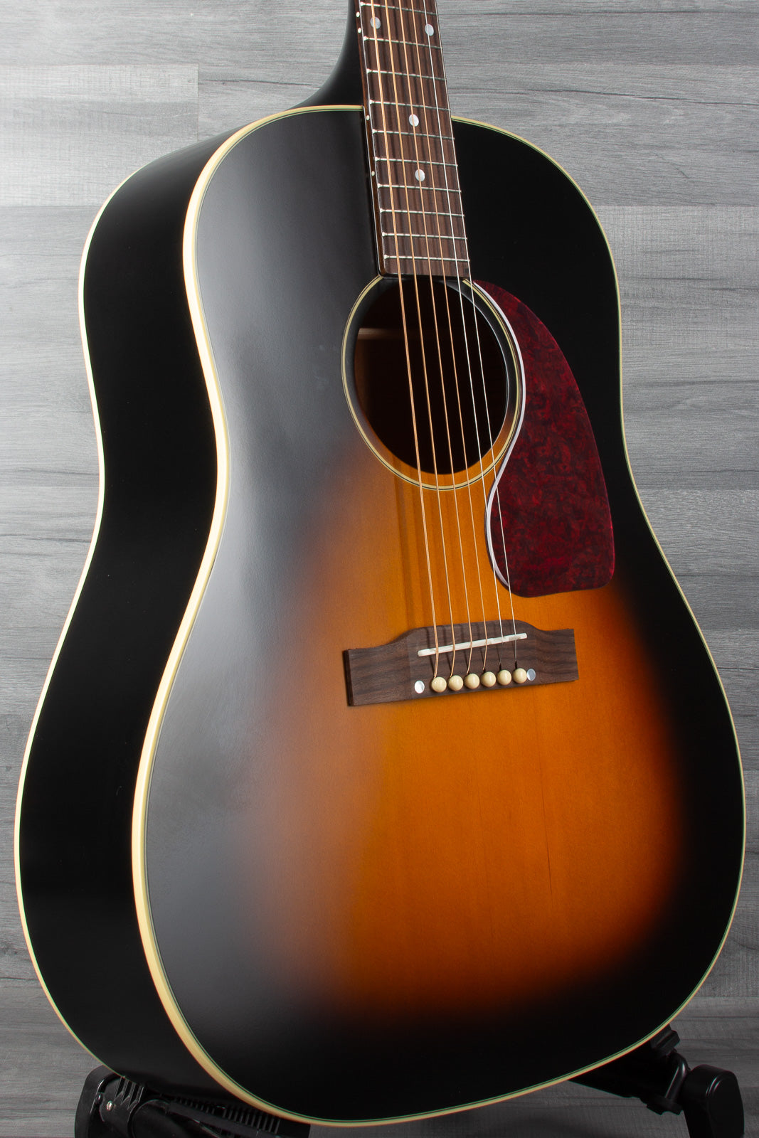 Epiphone Inspired By Gibson J-45 Standard in Vintage Sunburst