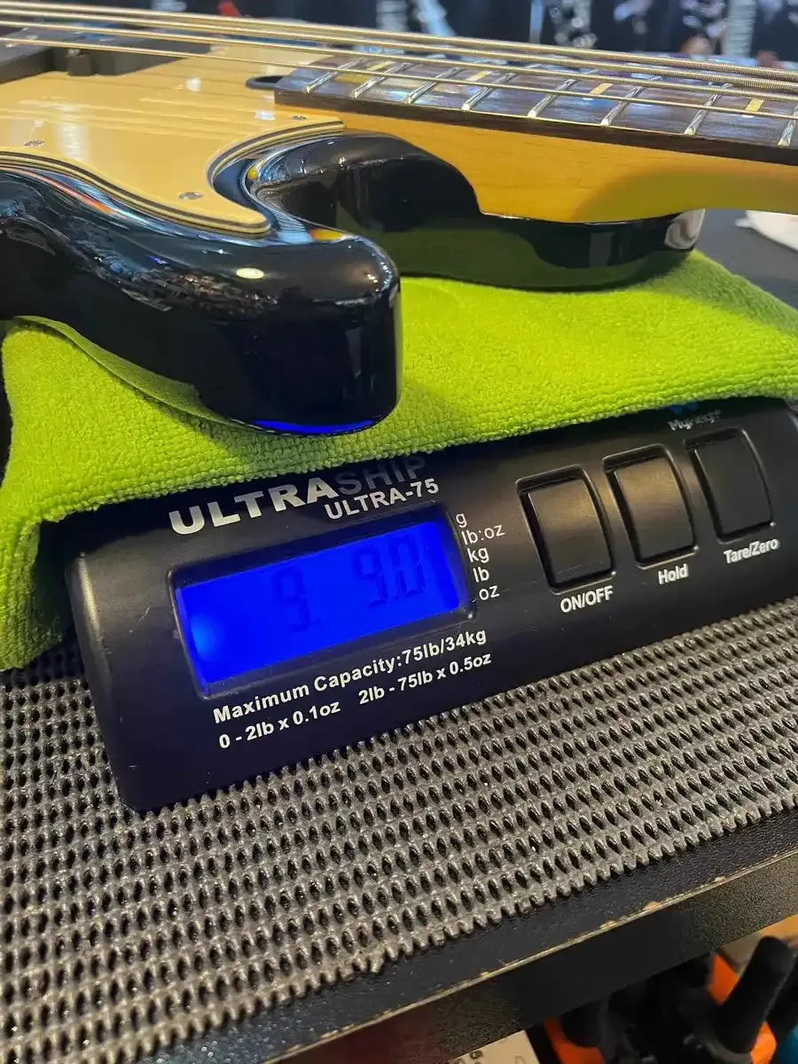 Yamaha BBP34 Pro Series Bass Guitar In Midnight Blue