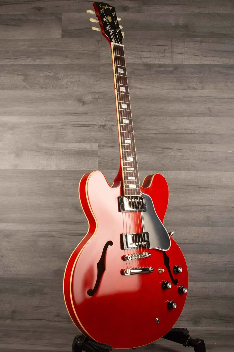 Epiphone Inspired by Gibson Custom 1962 ES-335 Reissue Semi-Hollow  Electric Guitar in Sixties Cherry