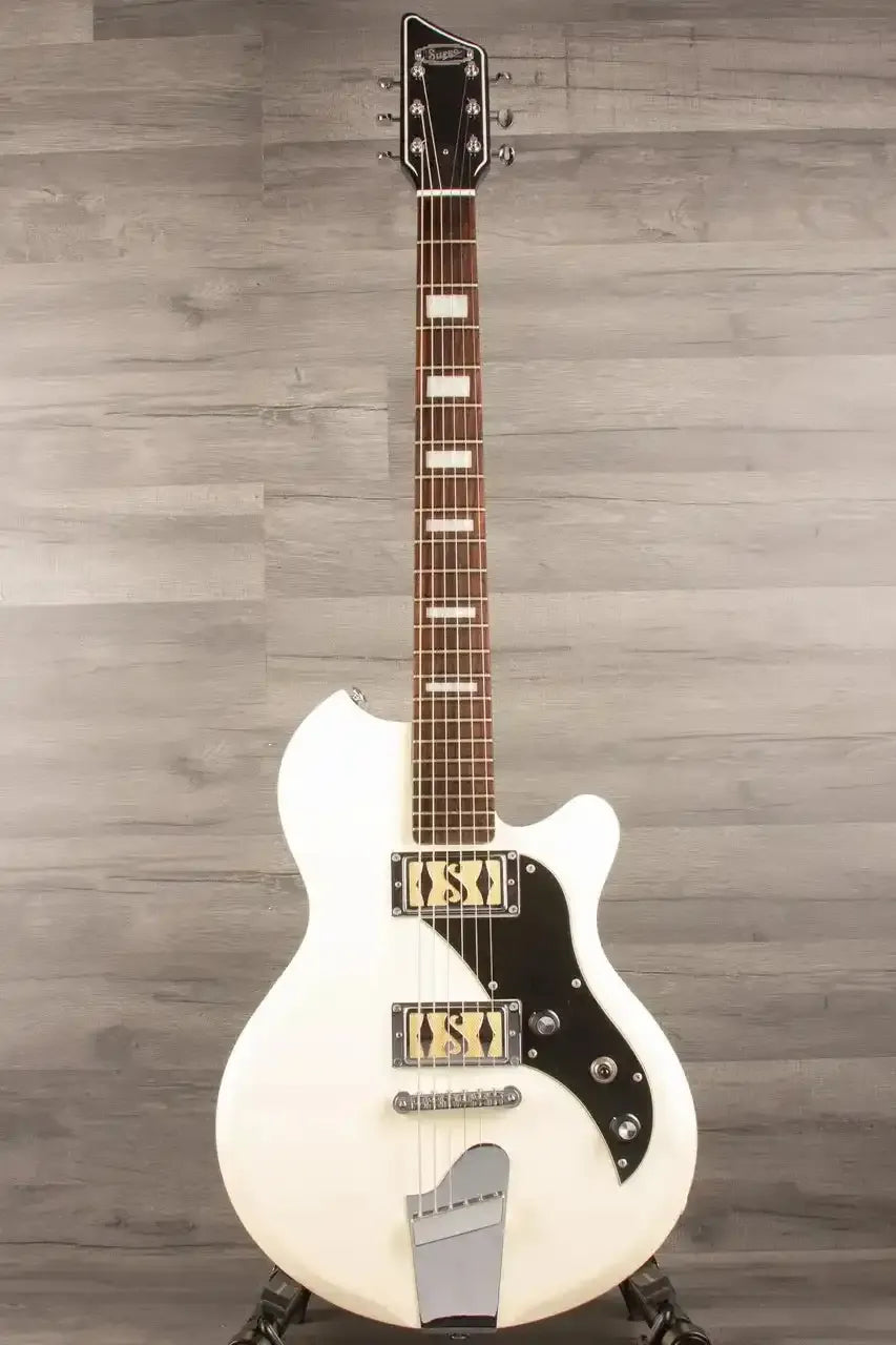 USED. - Supro Jamesport Electric Guitar including hard case - MusicStreet
