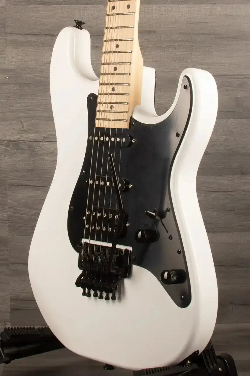 USED - Jackson X Series Adrian Smith SDXM Electric Guitar - Snow White with Black Pickguard, Maple Fingerboard