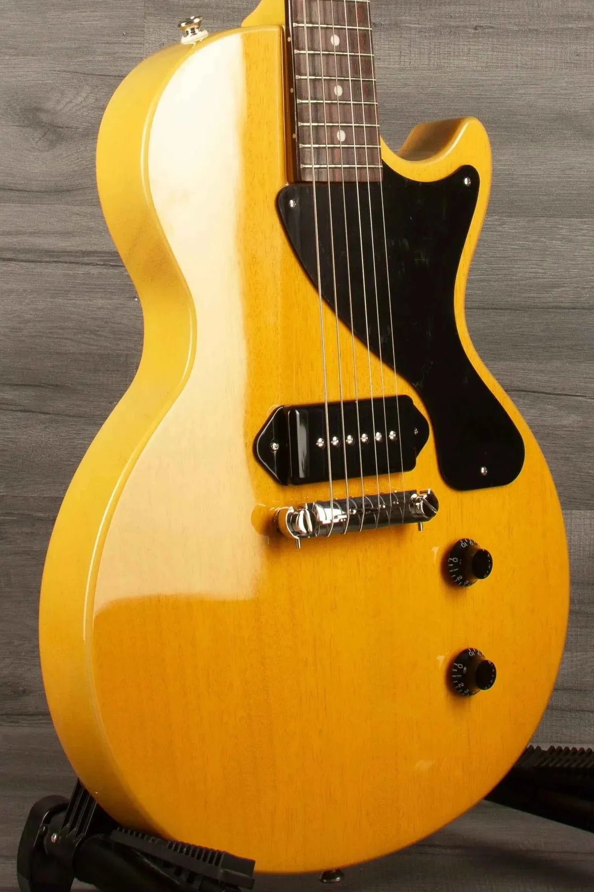 Epiphone Les Paul Junior TV Yellow | MusicStreet