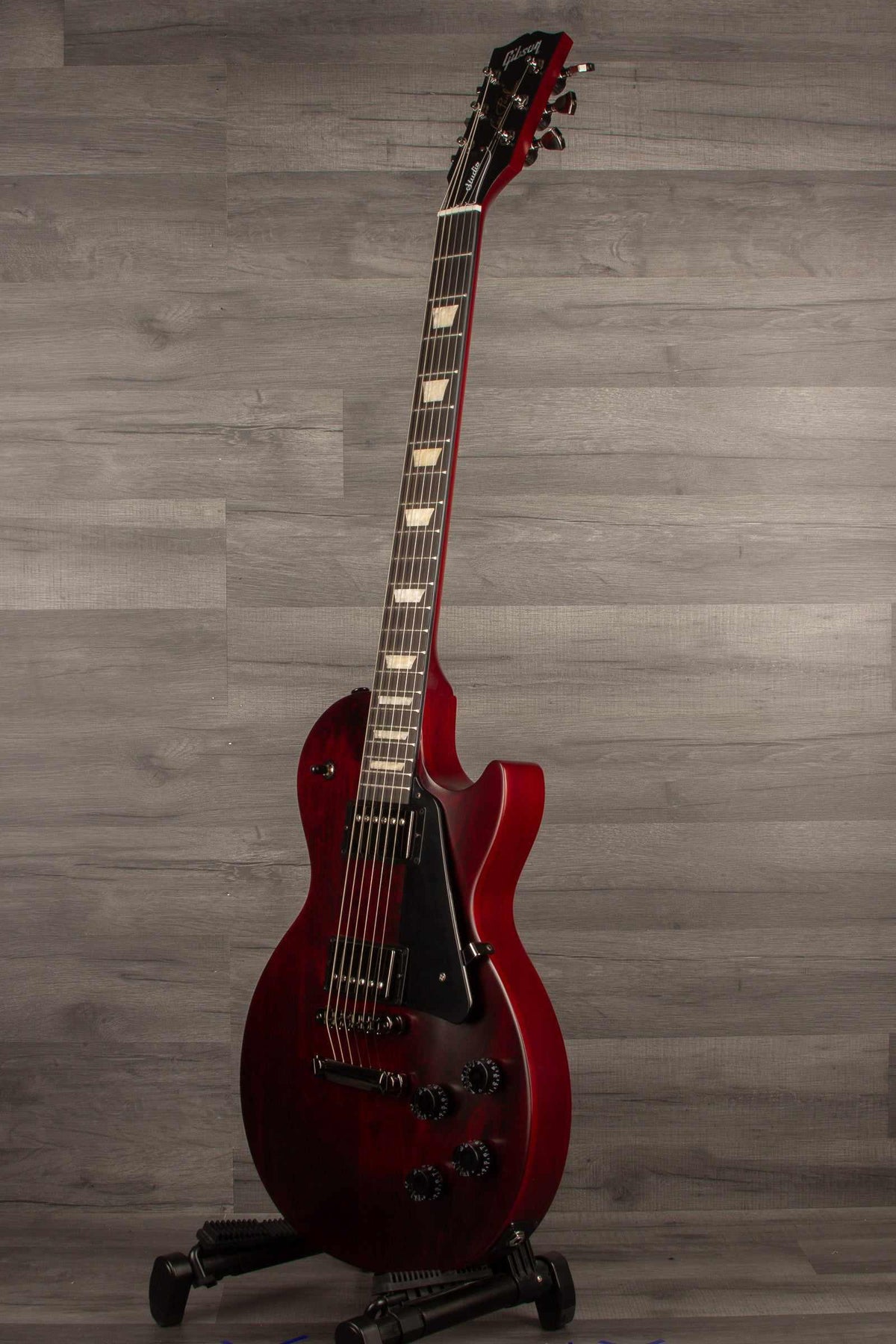 Gibson Les Paul Modern Studio, Satin Wine red - MusicStreet
