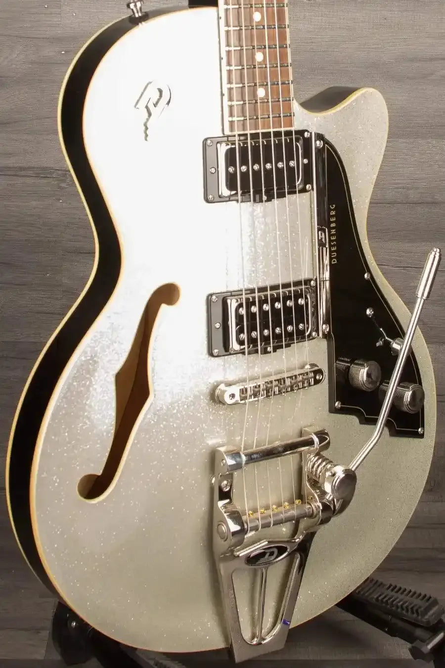 Duesenberg Starplayer Tv Electric Guitar In Silver Sparkle With Hard Case