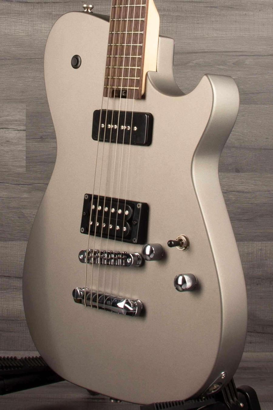 USED Manson Meta Series MBM-2 Starlight Silver inc hard case - MusicStreet