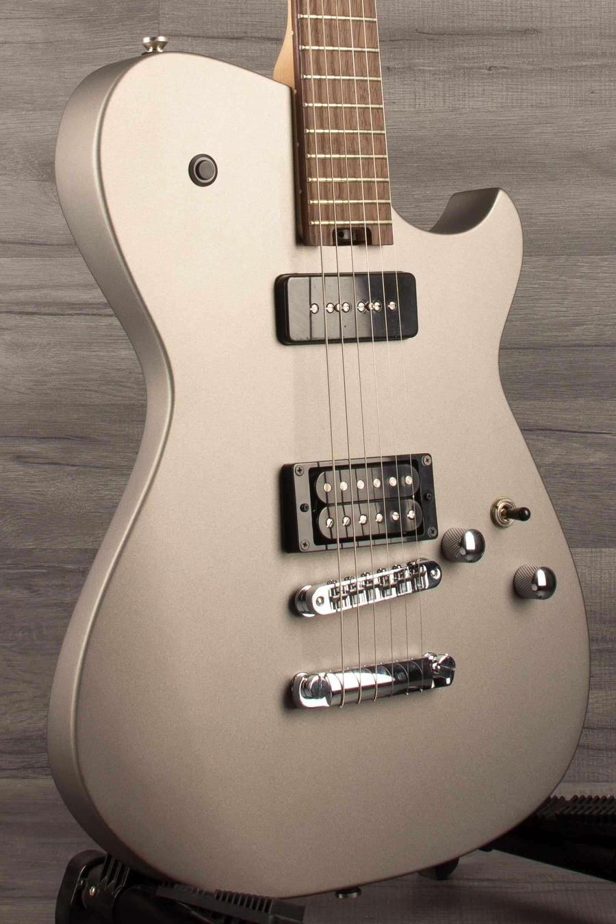 USED Manson Meta Series MBM-2 Starlight Silver inc hard case - MusicStreet