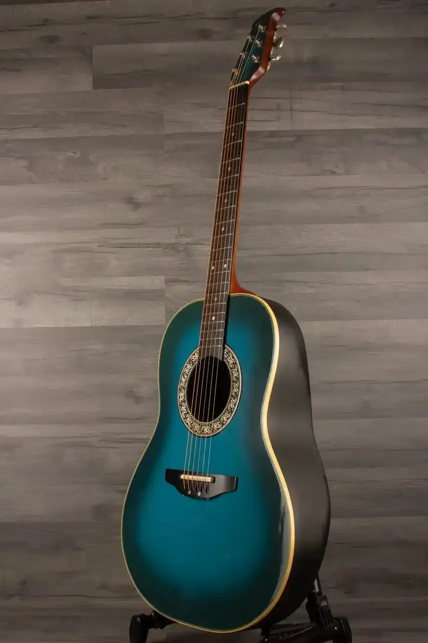 USED - Ovation Pinnacle 3712 Trans blue (inc hard case)