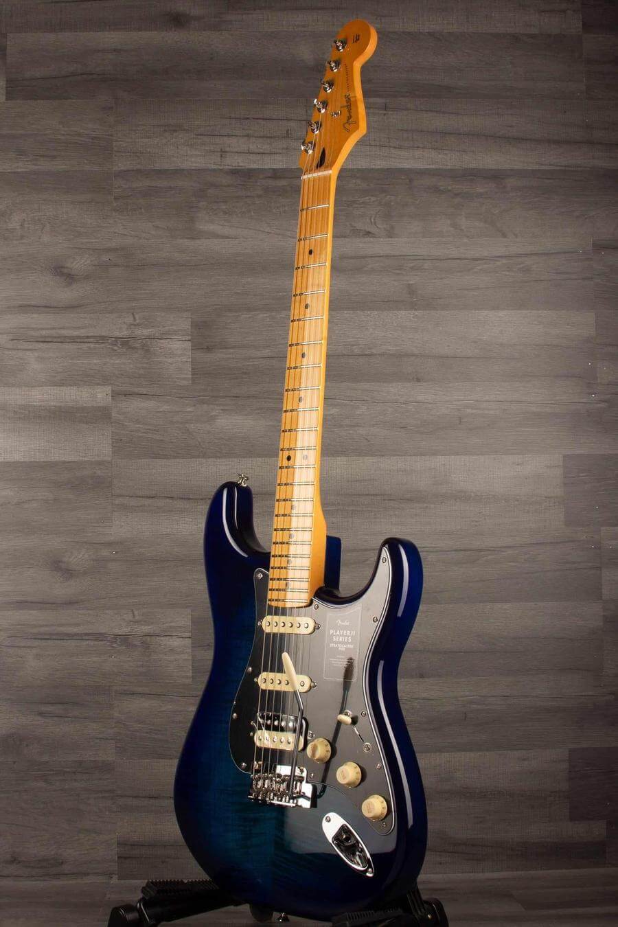 Fender Player II LTD HSS Stratocaster Blueberry Burst - MusicStreet