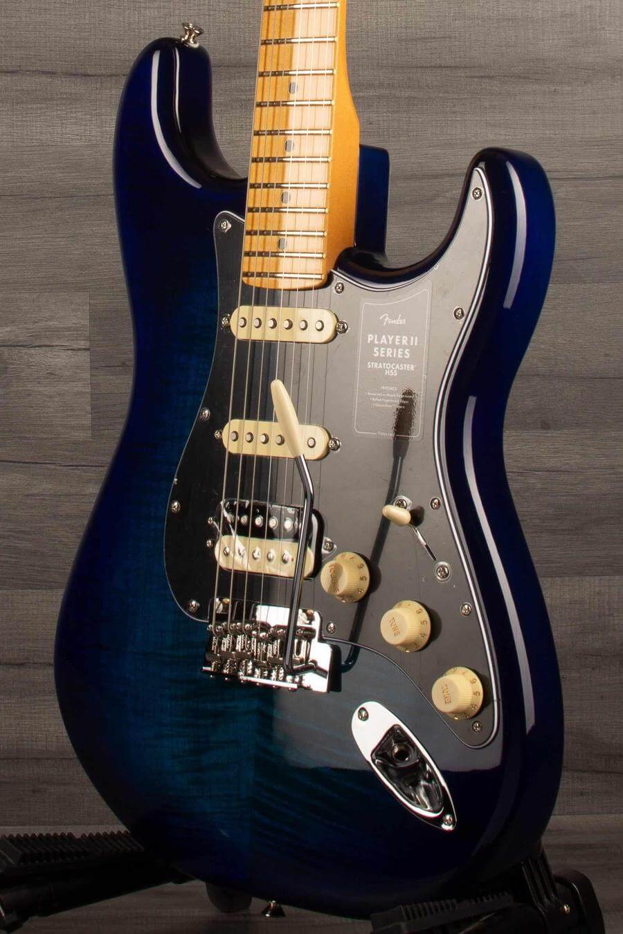 Fender Player II LTD HSS Stratocaster Blueberry Burst - MusicStreet