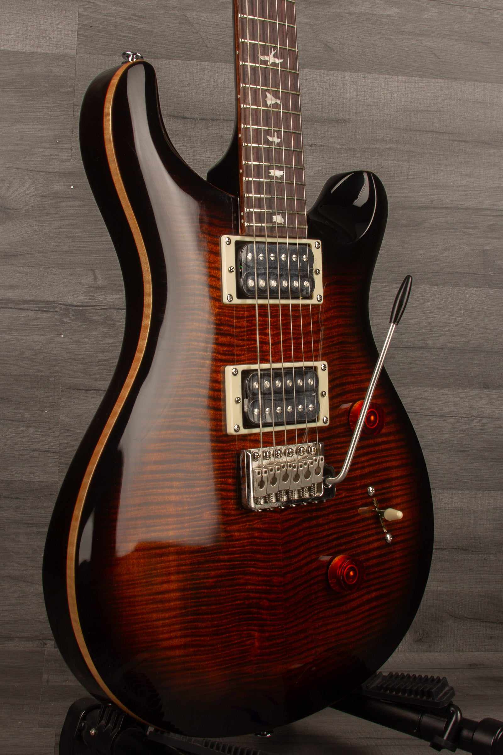 PRS SE Custom 24 - Black Goldburst Electric Guitar