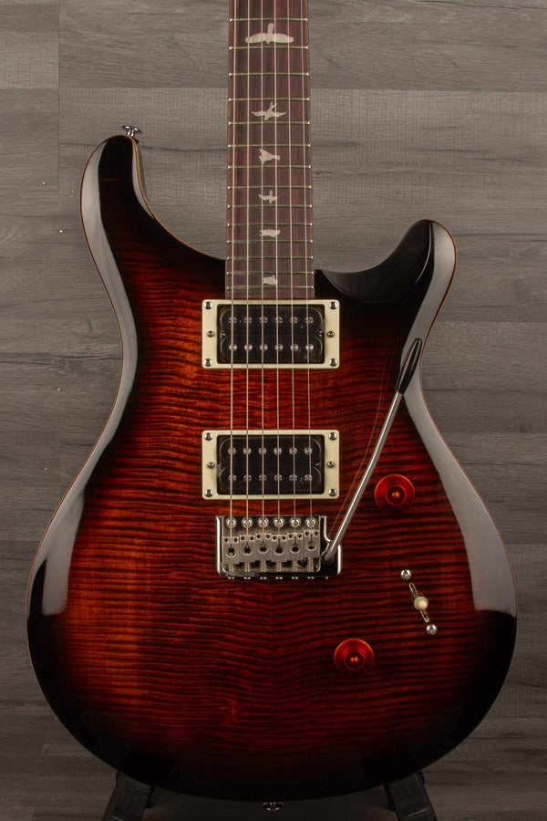 PRS SE Custom 24 - Black Goldburst Electric Guitar