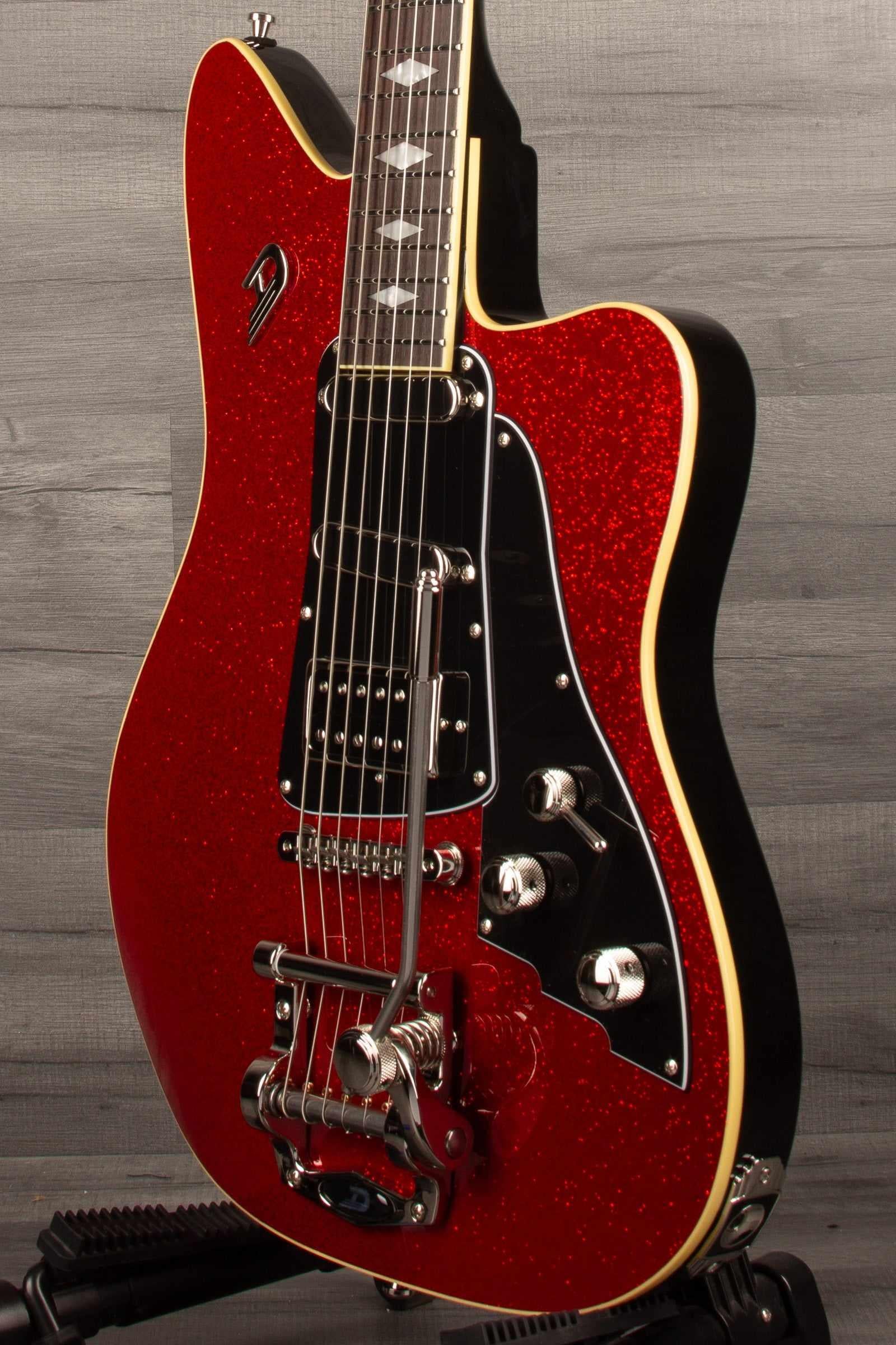 Duesenberg Paloma Red Sparkle Electric Guitar (Includes Hard Case)