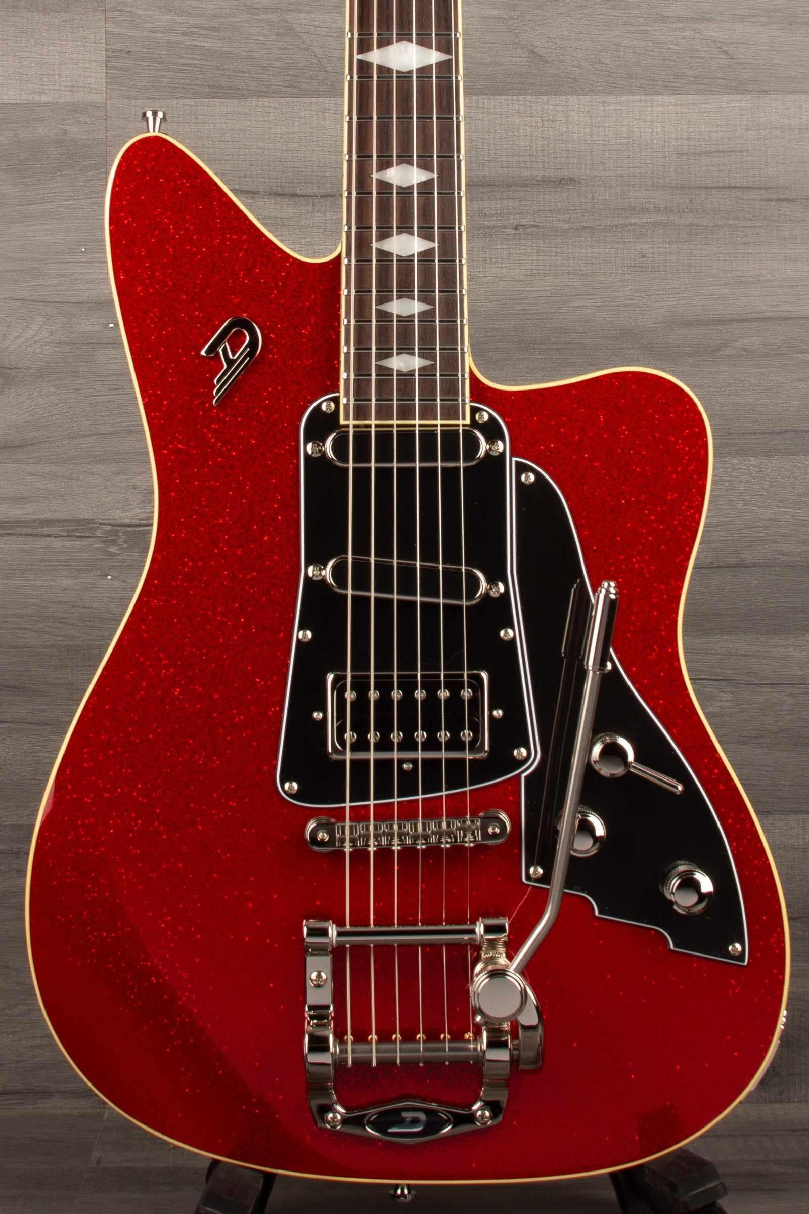 Duesenberg Paloma Red Sparkle Electric Guitar (Includes Hard Case)