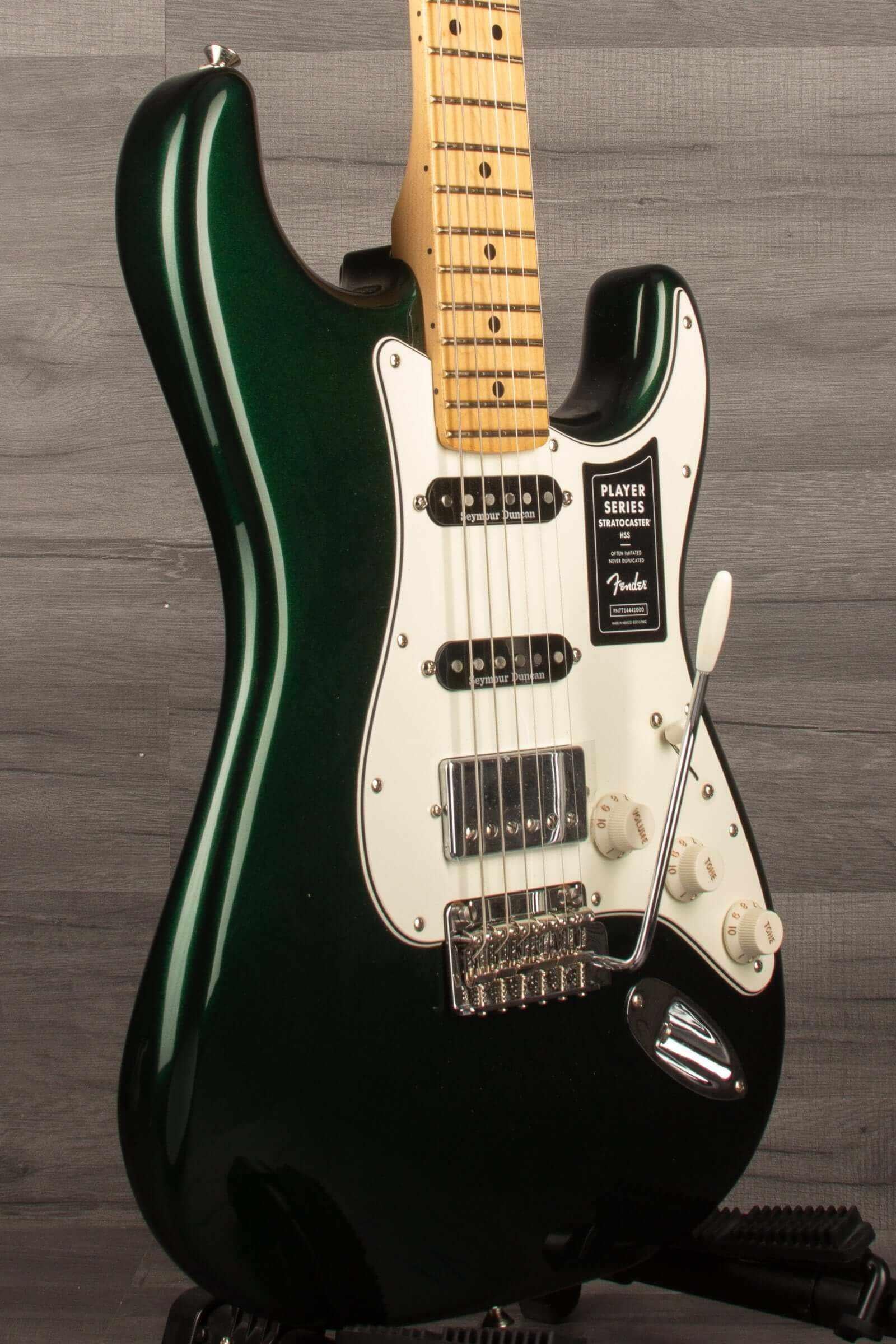 Fender Limited Edition Player Stratocaster® HSS, Maple Fingerboard, British Racing Green