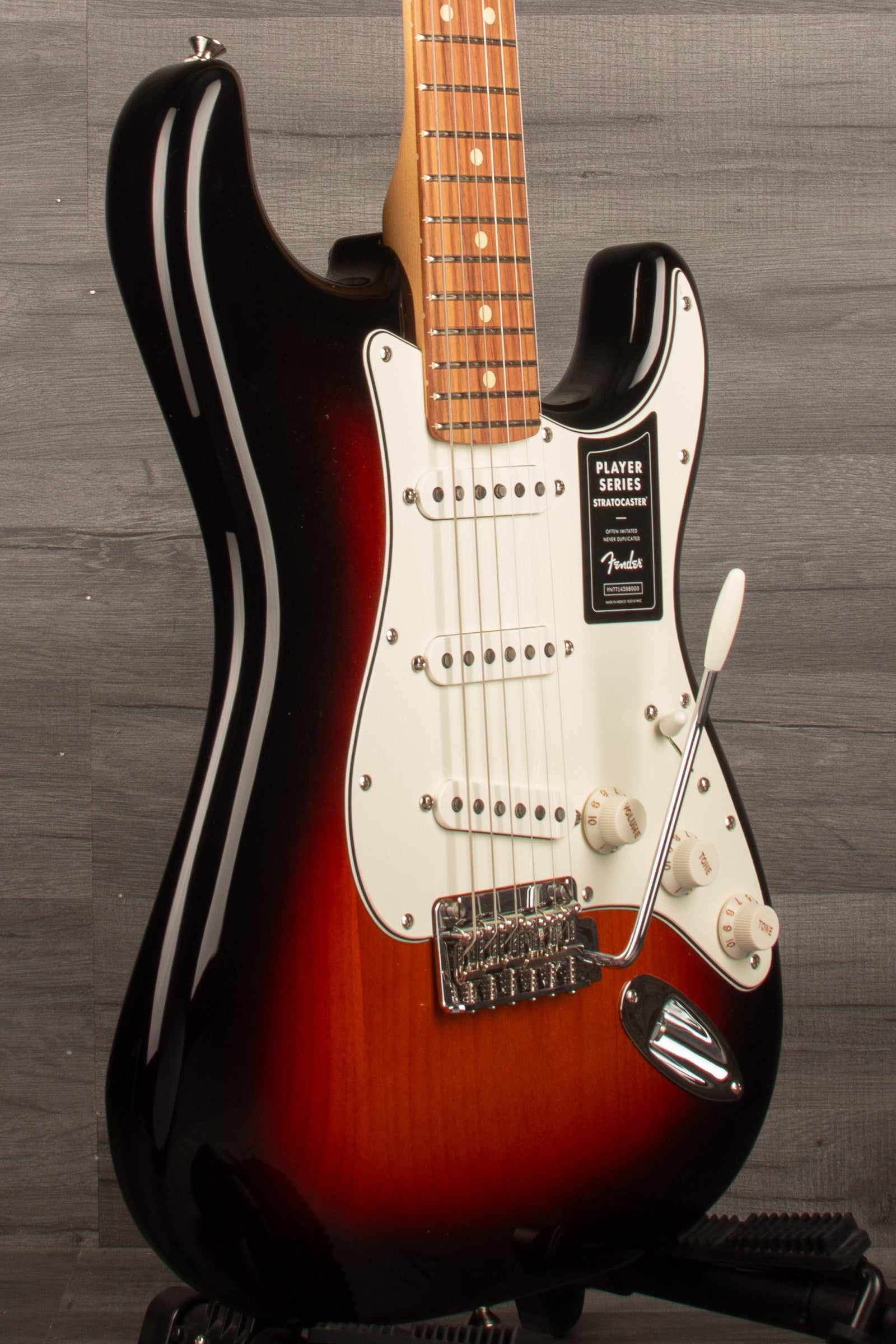 Fender Player Stratocaster Electric Guitar - Sunburst, Pau Ferro