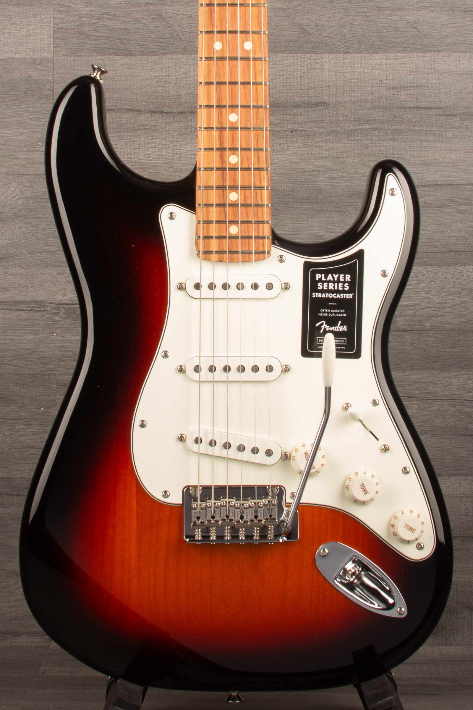 Fender Player Stratocaster Electric Guitar - Sunburst, Pau Ferro