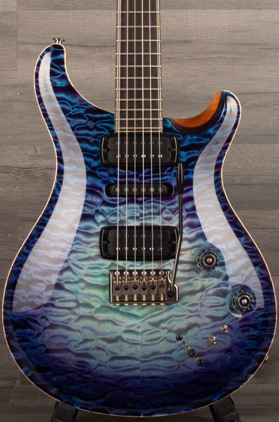 PRS Private Stock Modern Eagle V PS#10469 Aqua Violet Glow | MusicStreet