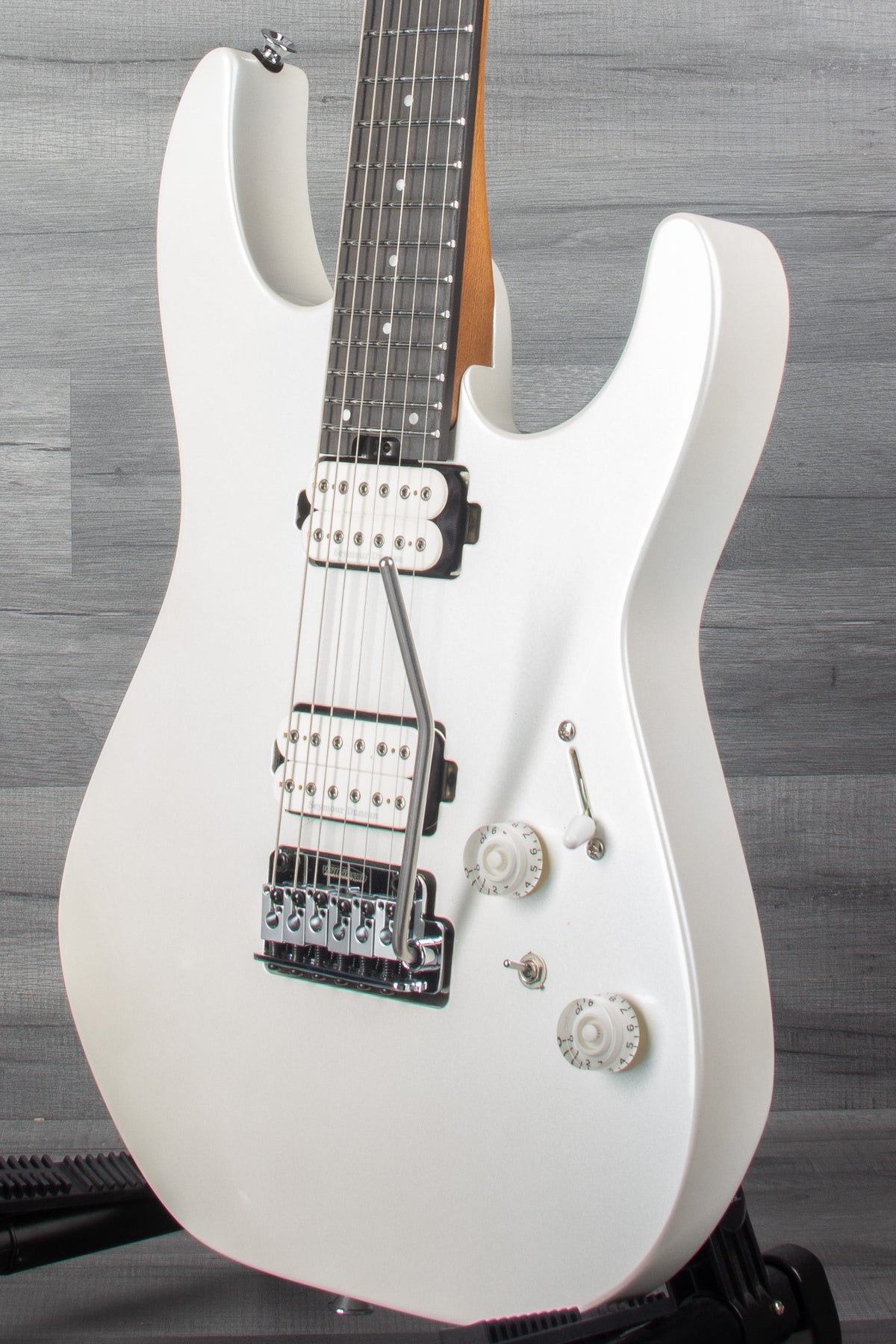 Charvel Pro-Mod DK24 HH 2PT EB with Ebony Fingerboard in Celestial Silk