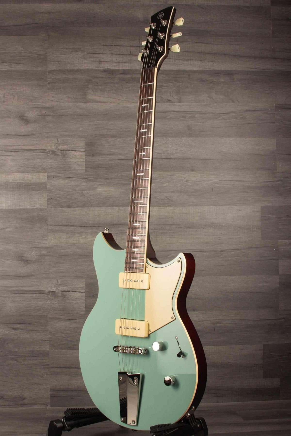 Yamaha RSS02T Revstar - Sonic Blue - MusicStreet