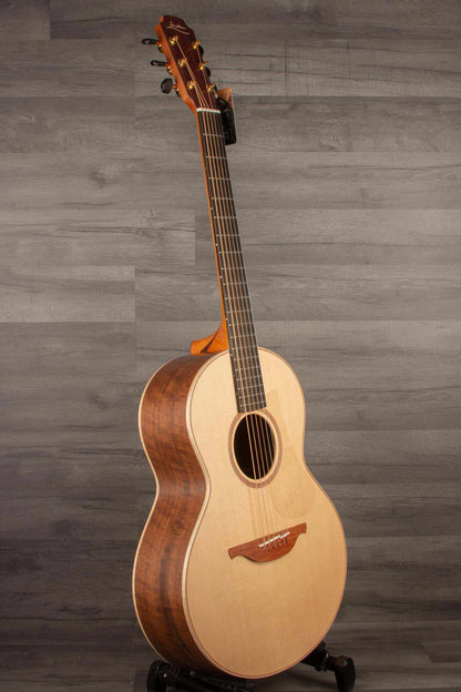 The Lowden S-21 Acoustic Guitar - Sitka Spruce/Walnut