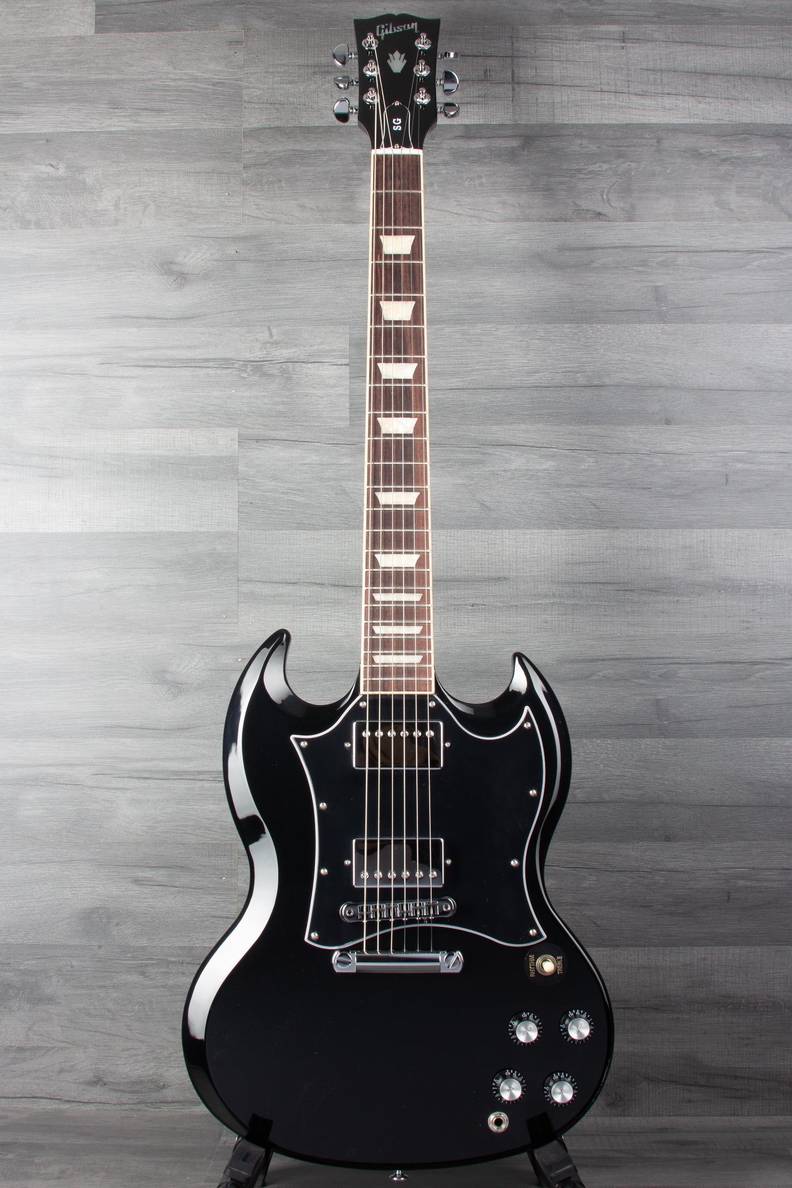 Gibson SG Standard Guitar - Ebony Finish for Enhanced Sound Quality