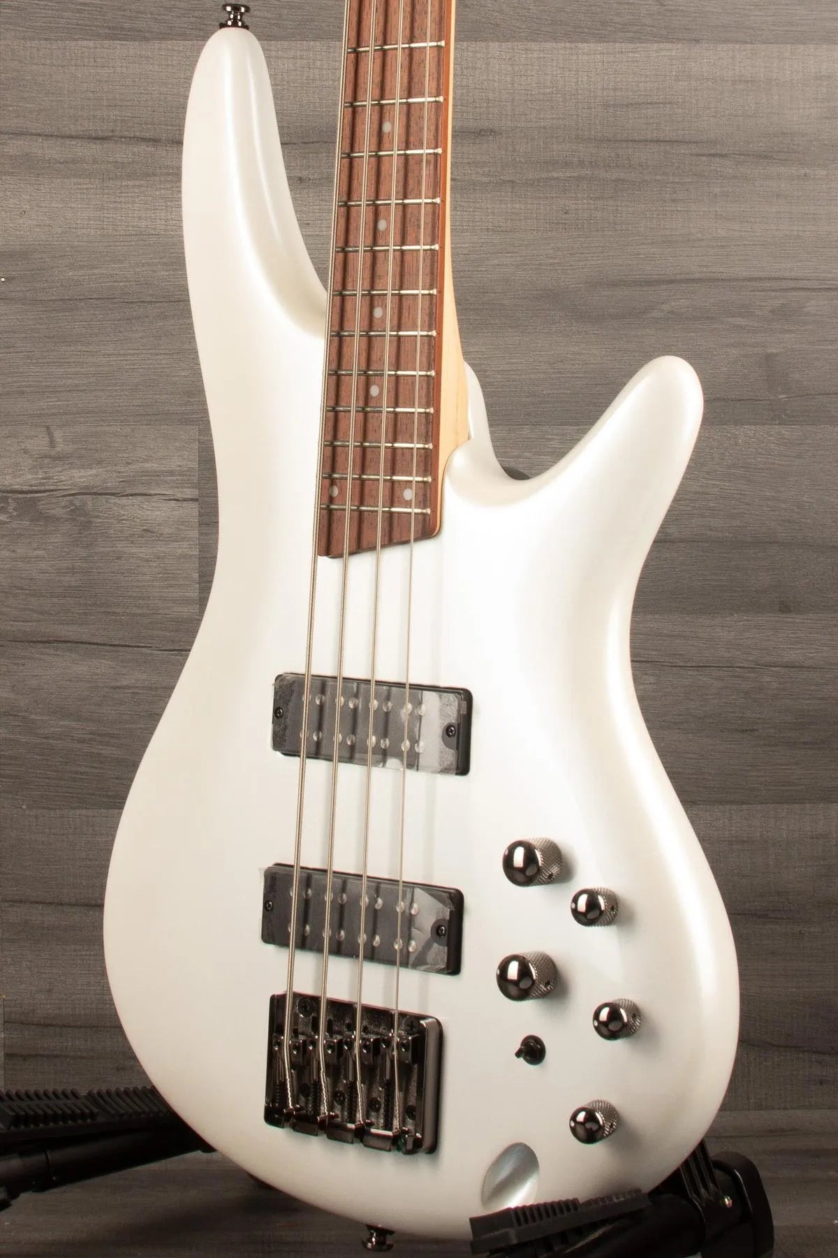 Ibanez SR300E-PW Bass Guitar - Powder White