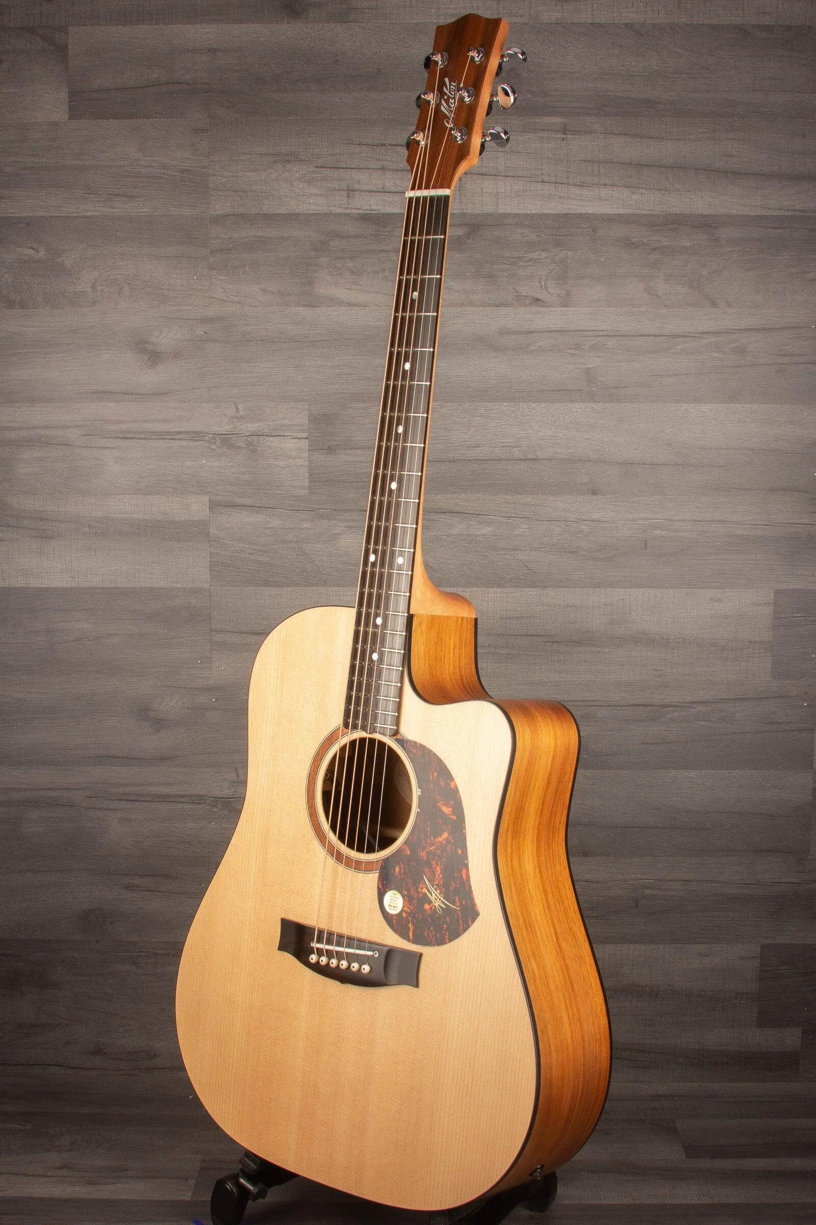 Maton SRS70C Cutaway Electro Acoustic Guitar With Ap5 Pro Preamp