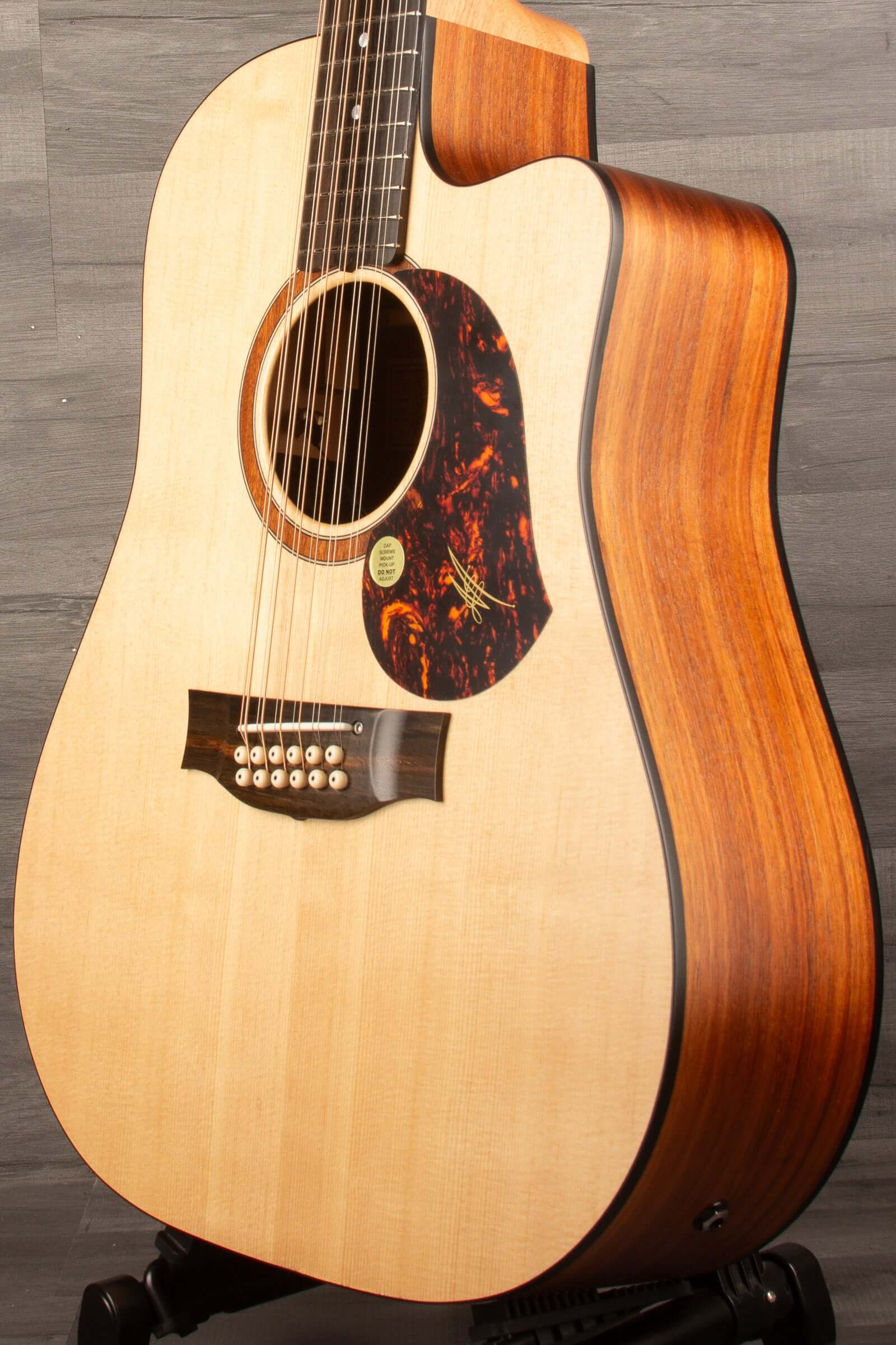 Maton SRS70C 12 String Cutaway Electro Acoustic Guitar With Ap5 Pro Preamp