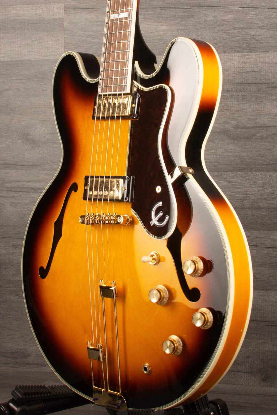 Epiphone Sheraton Electric Guitar - Vintage Sunburst (Incl. Premium Gig Bag)