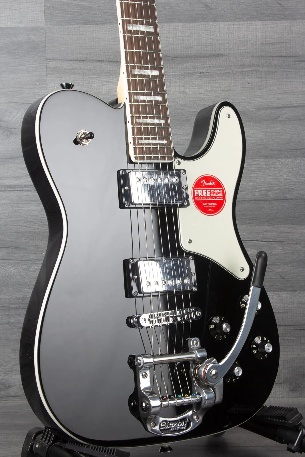 Squier Paranormal Troublemaker Telecaster® Deluxe Bigsby®
