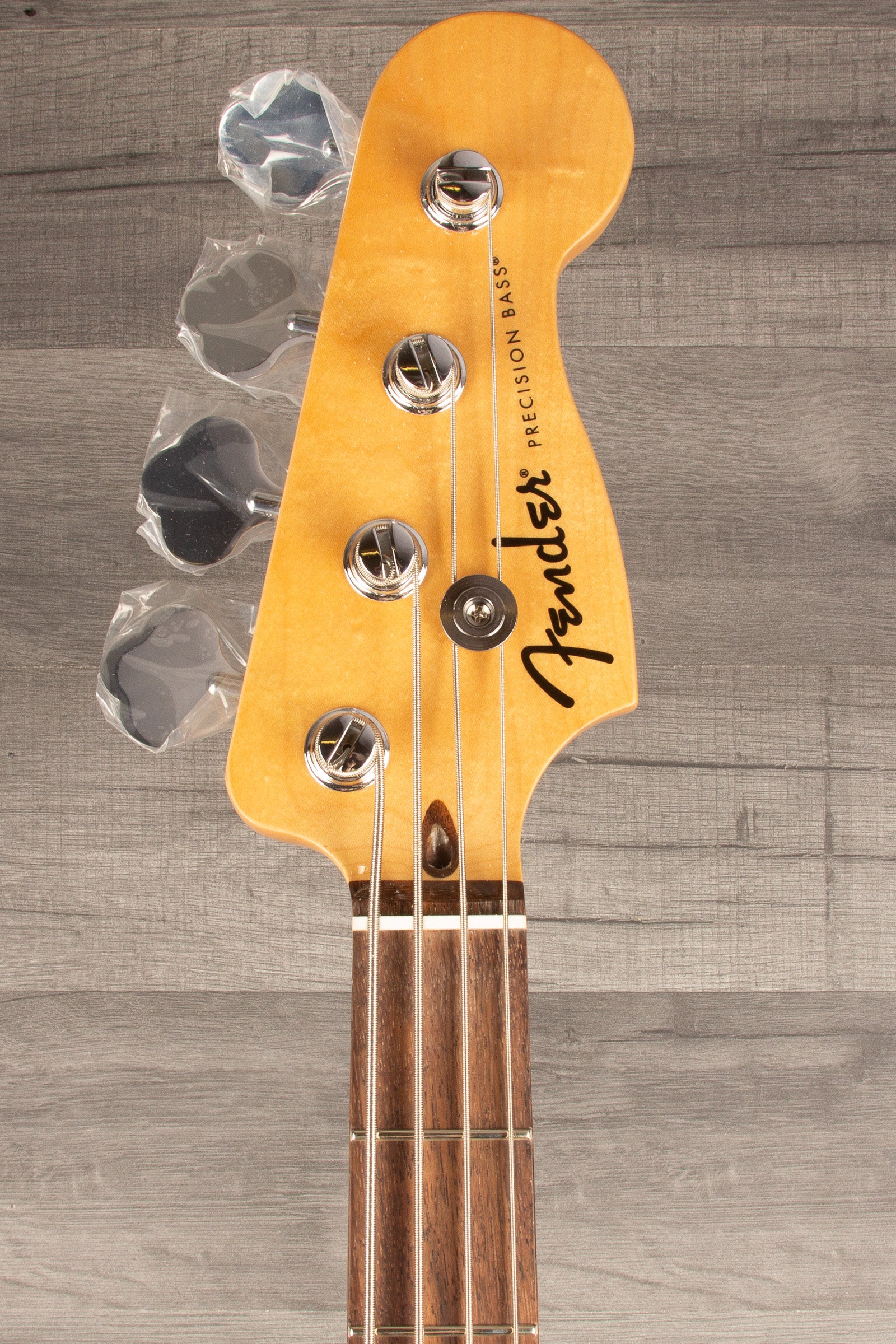 Fender Standard P Bass, Black - MusicStreet