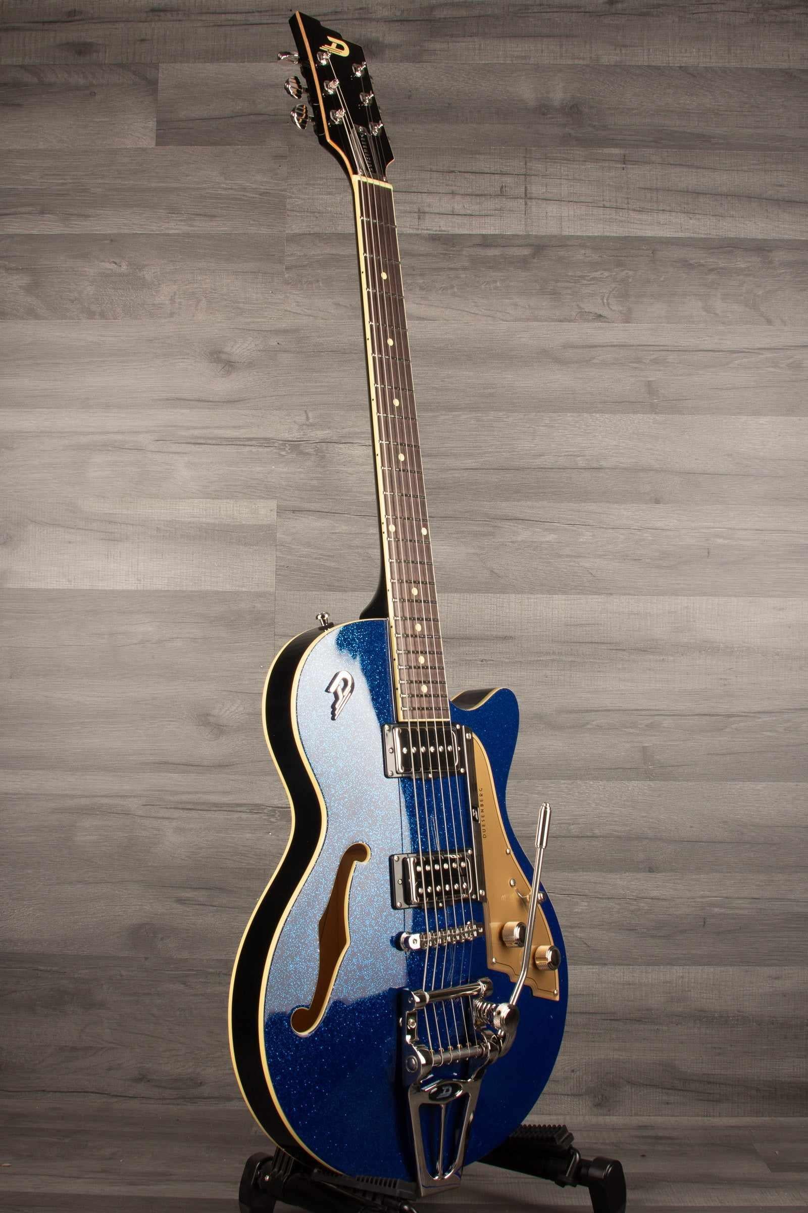 Duesenberg Starplayer Tv Electric Guitar In Blue Sparkle  With Hard Case