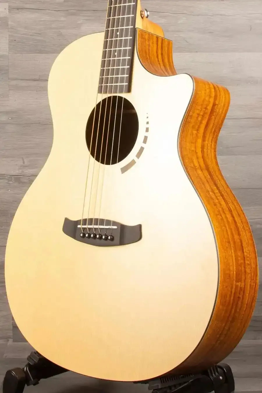 Tanglewood - TM6CE Metropolitan Auditorium Venetian Cutaway Electro Acoustic, KoA - MusicStreet
