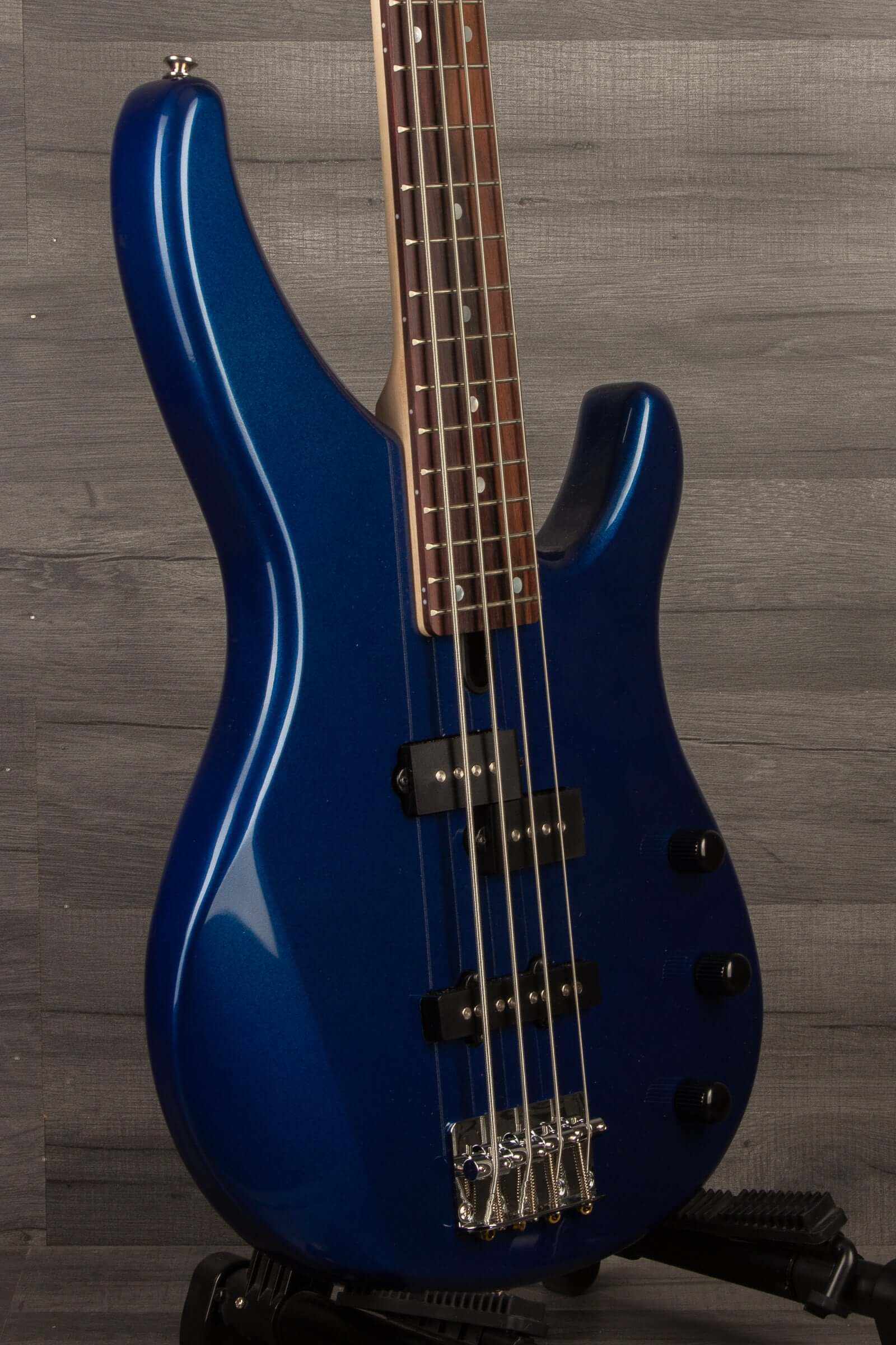 Yamaha TRBX174 Bass, Dark Blue Metallic