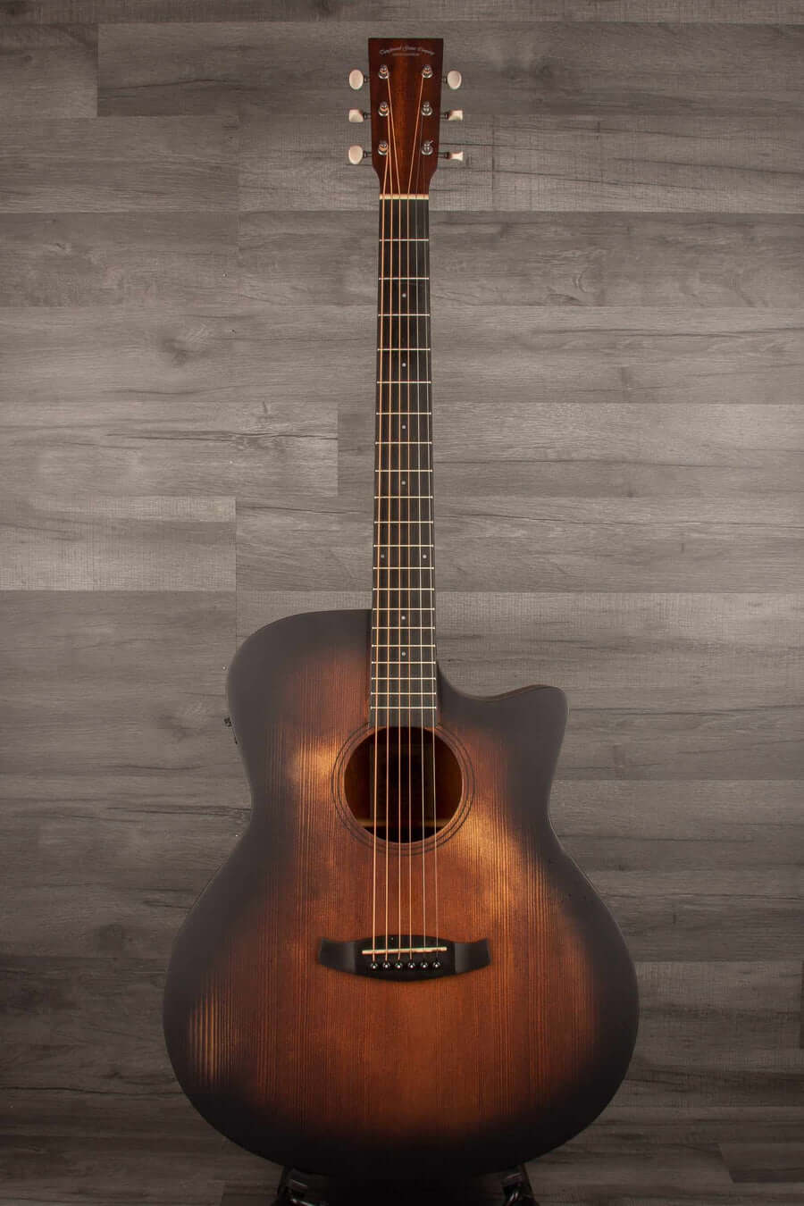 Tanglewood - TW-OT-4VCE - Auld Trinity Venetian Cut