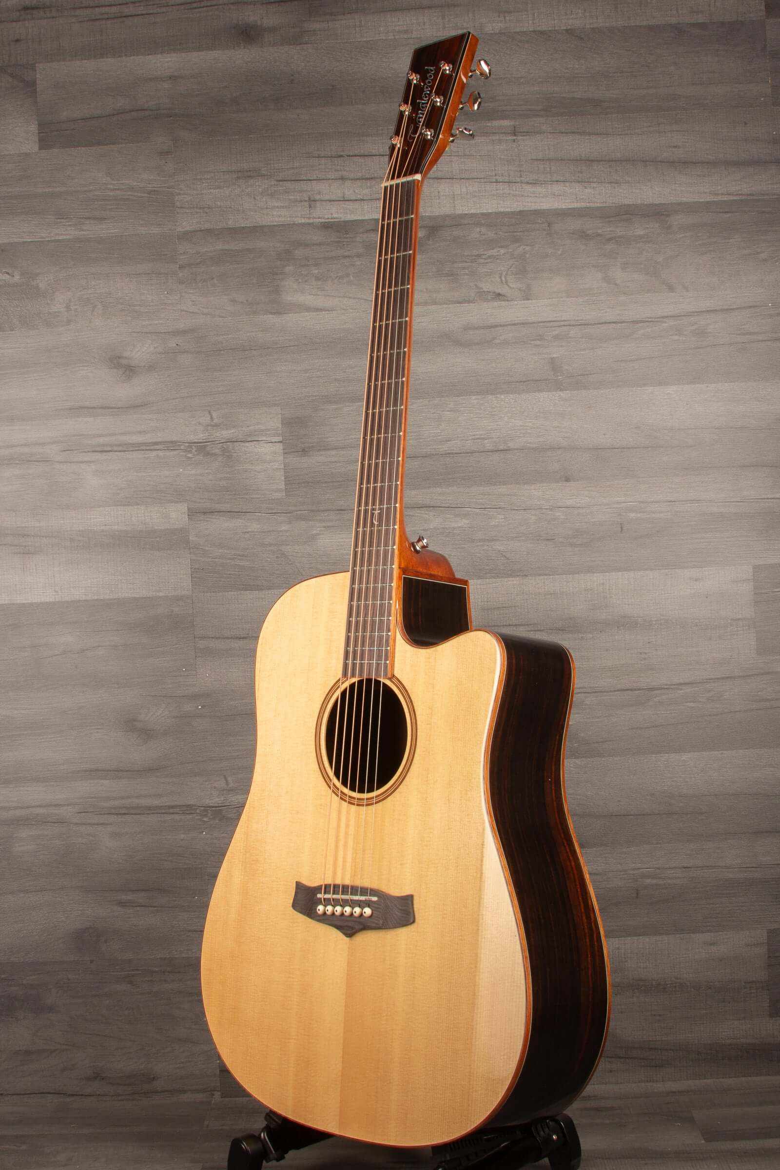 Tanglewood - TWJDCE Java Series dreadnought cutaway electro