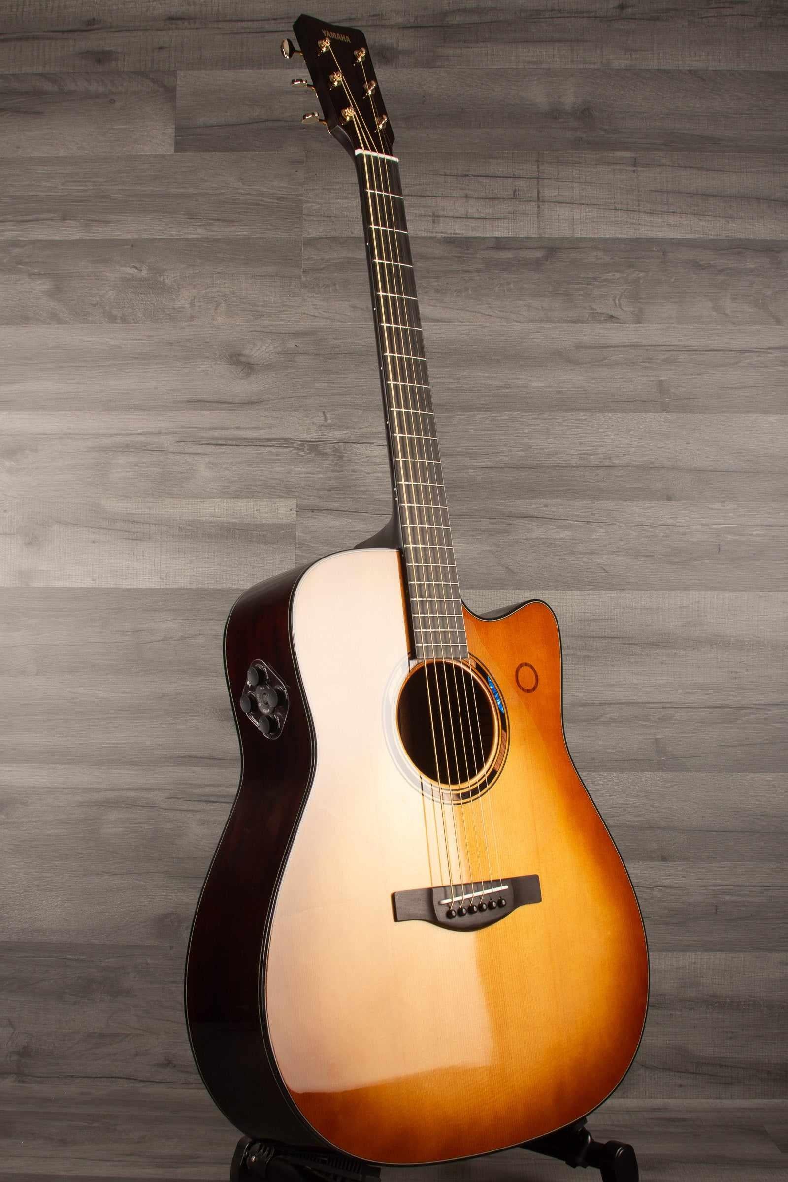 Yamaha TAG3C TransAcoustic Guitar - Sandburst
