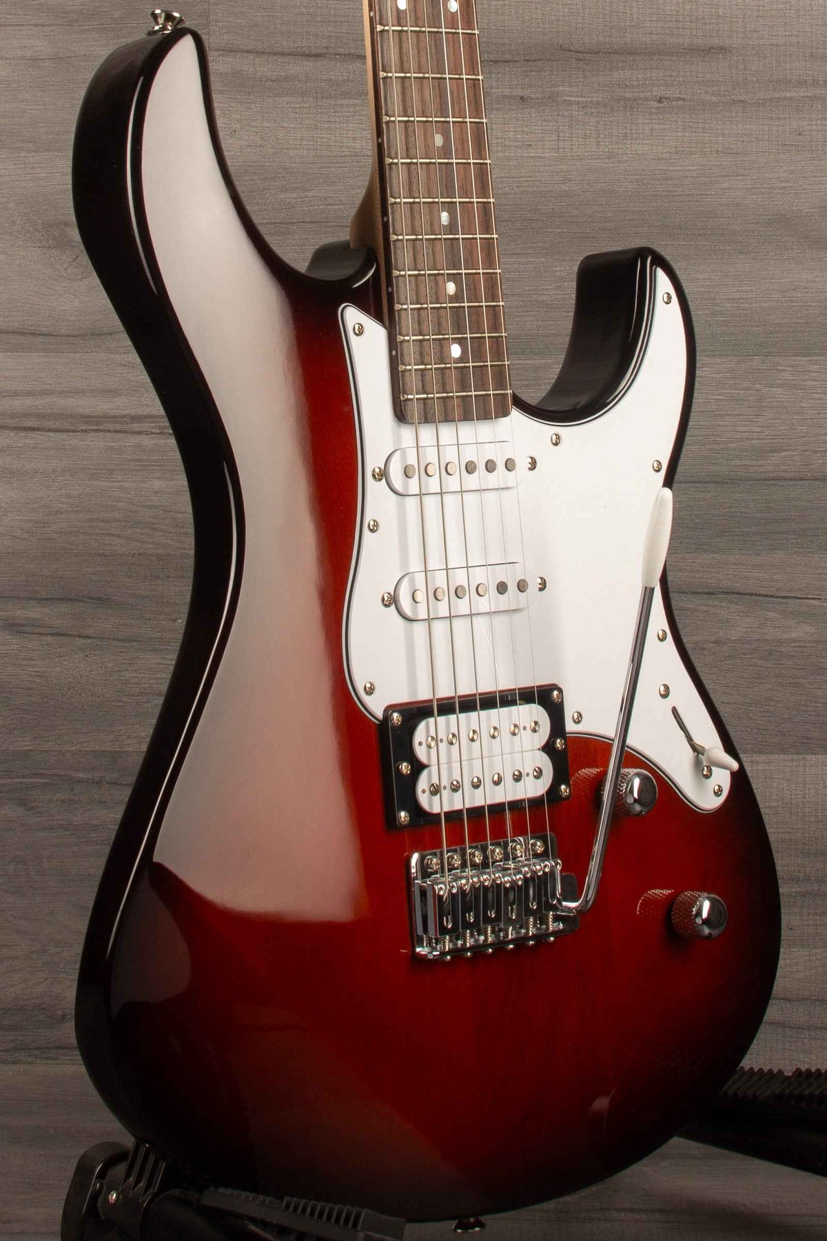 USED Yamaha Pacifica 112V Electric Guitar - Old Violin Sunburst
