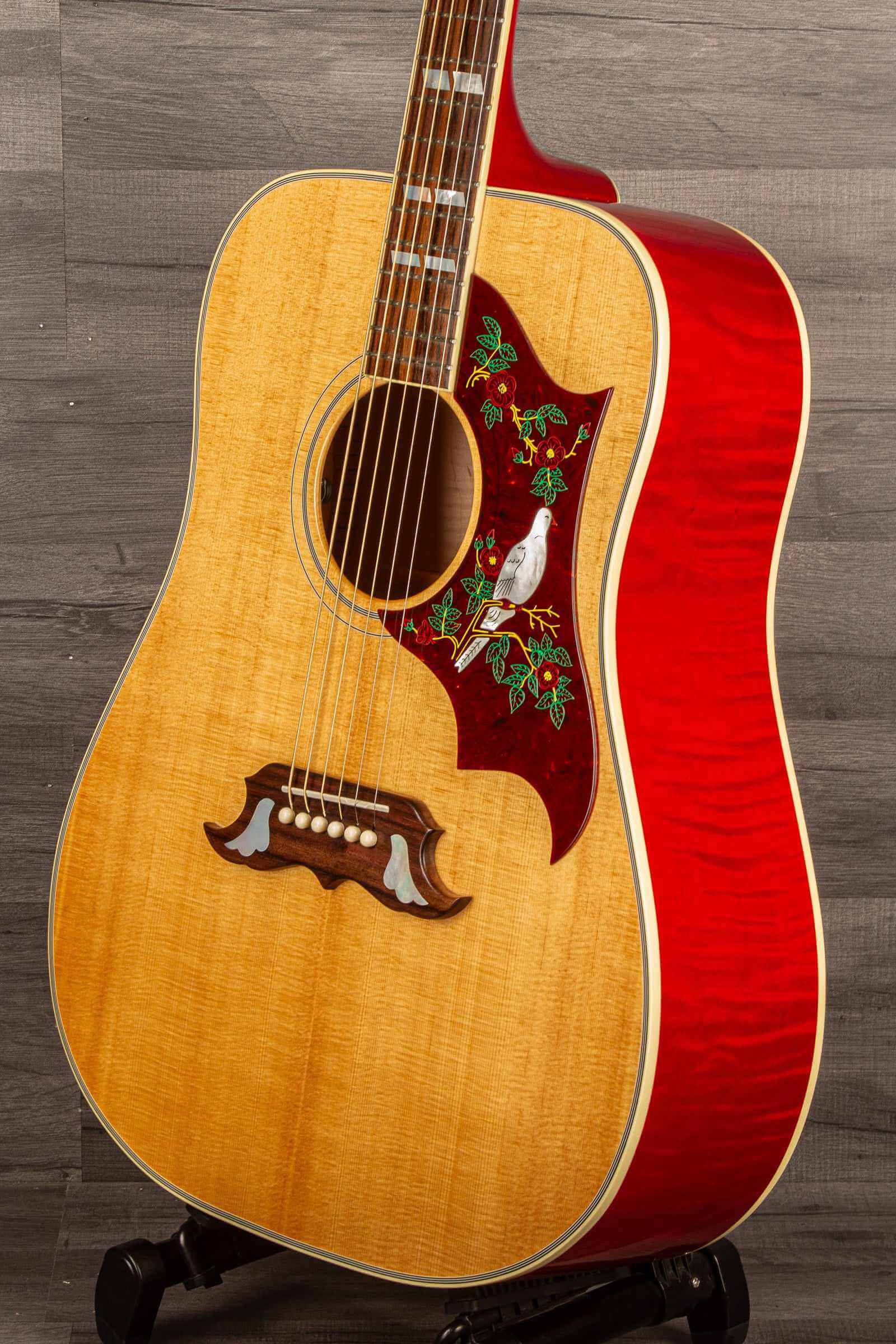 USED - Gibson Dove Acoustic Guitar