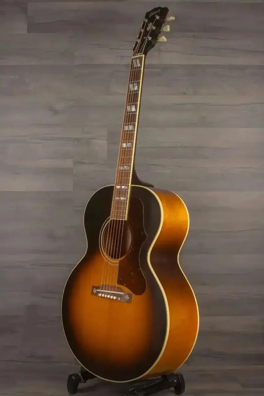 USED - Gibson 1952 Custom J-185 Vintage Sunburst - Acoustic Guitar