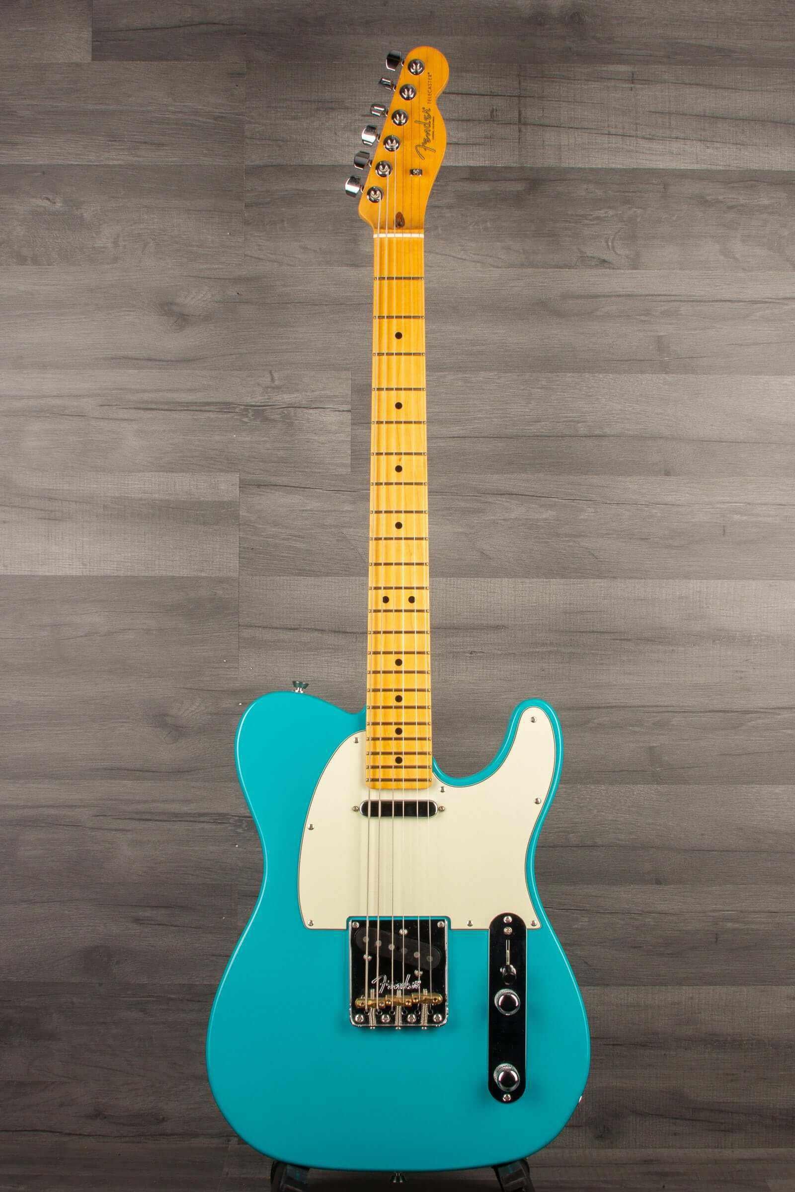 USED - Fender American Professional II Telecaster - Miami Blue, maple neck