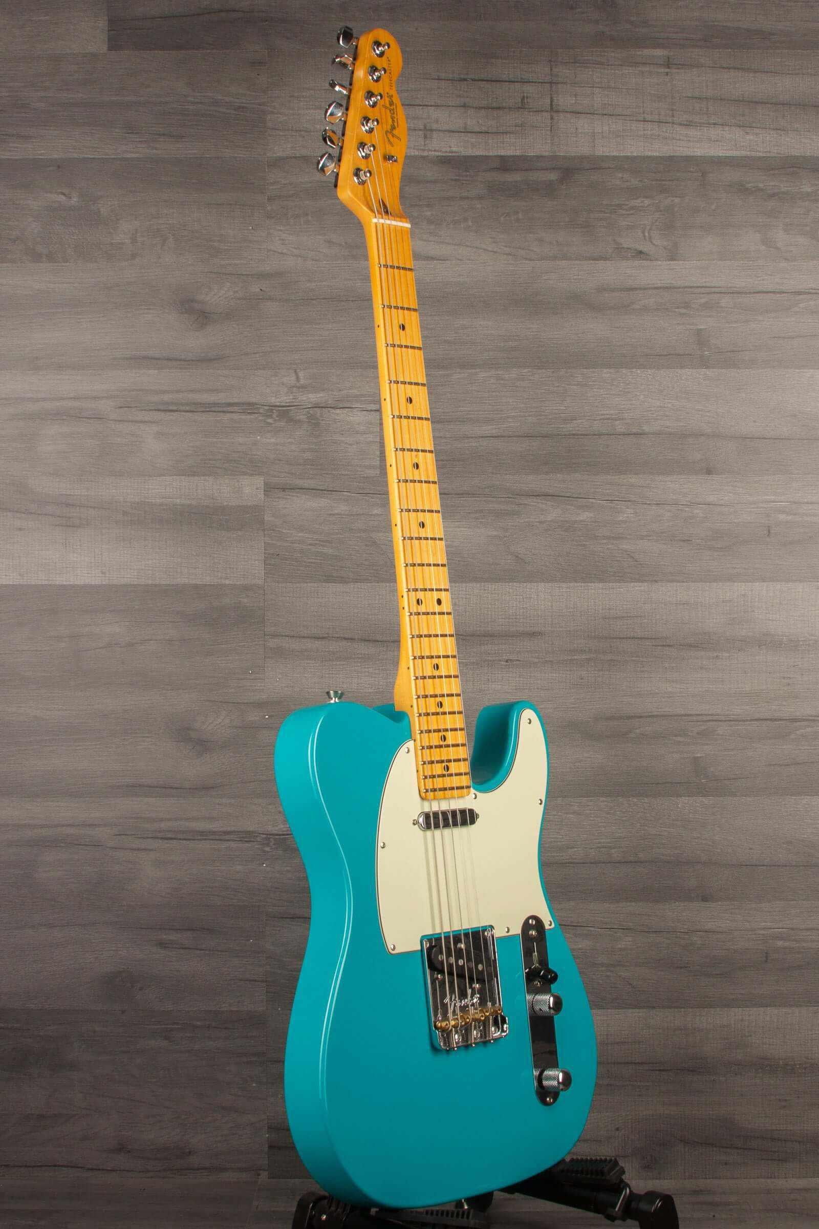 USED - Fender American Professional II Telecaster - Miami Blue, maple neck